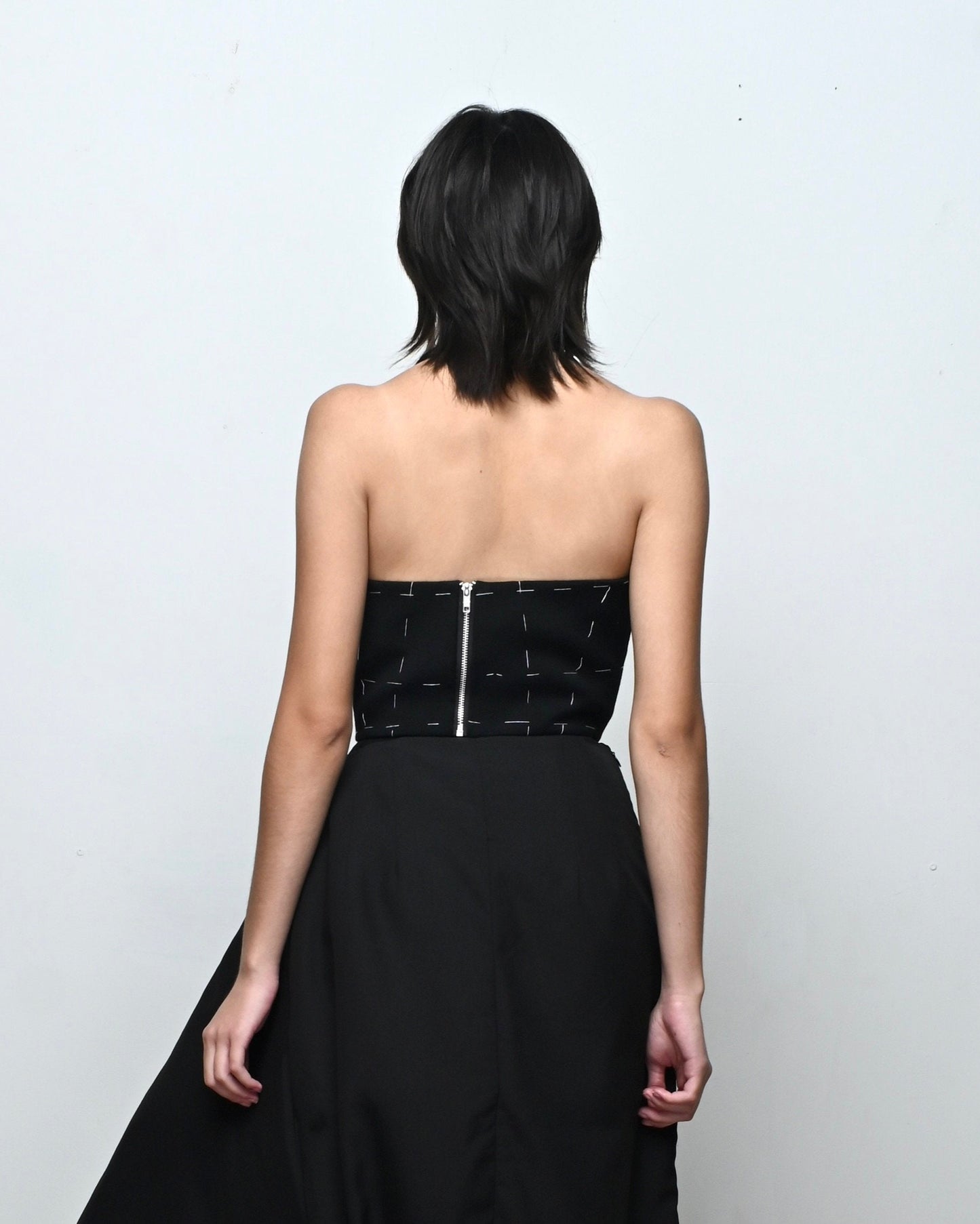 PATTERN HOOK HALTER TOP