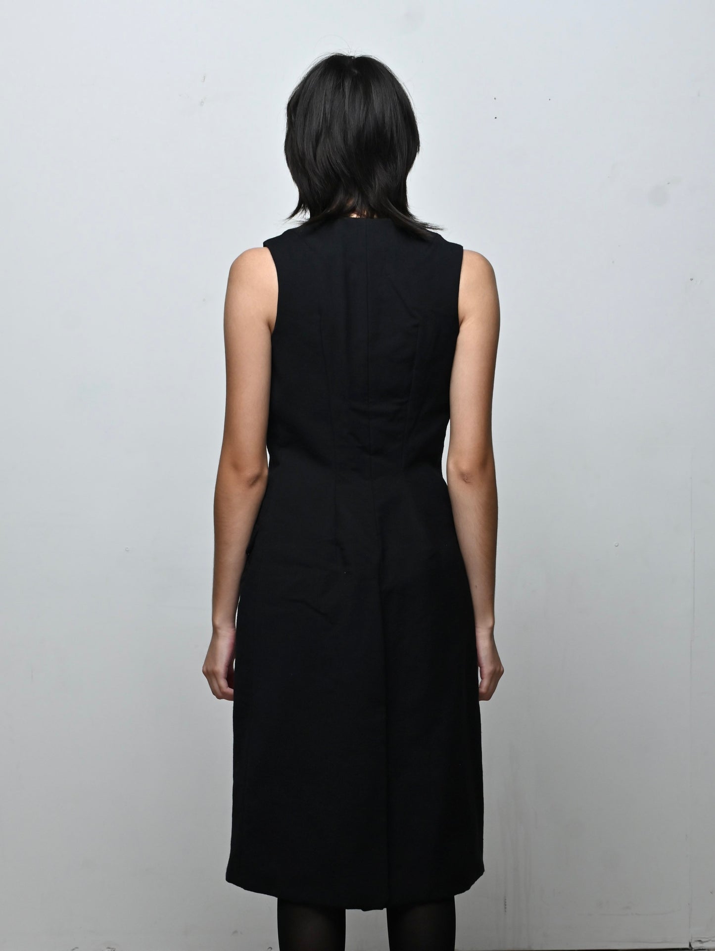 V-CUT TRENCH COAT