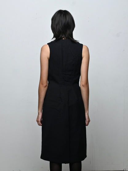 V-CUT TRENCH COAT