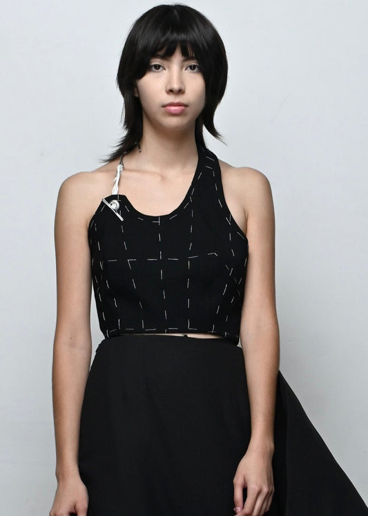 PATTERN HOOK HALTER TOP