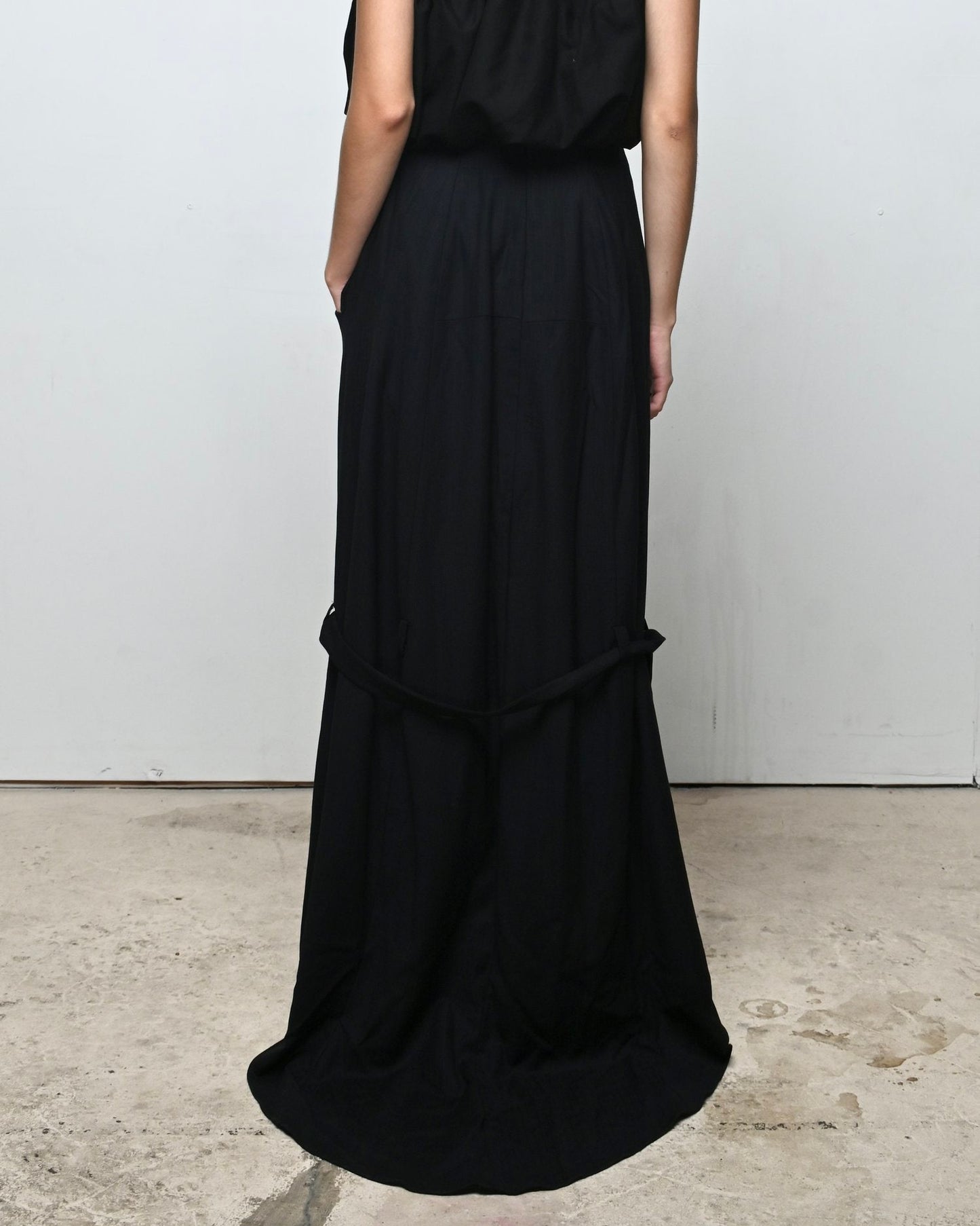 BELTED TAILOR SKIRT